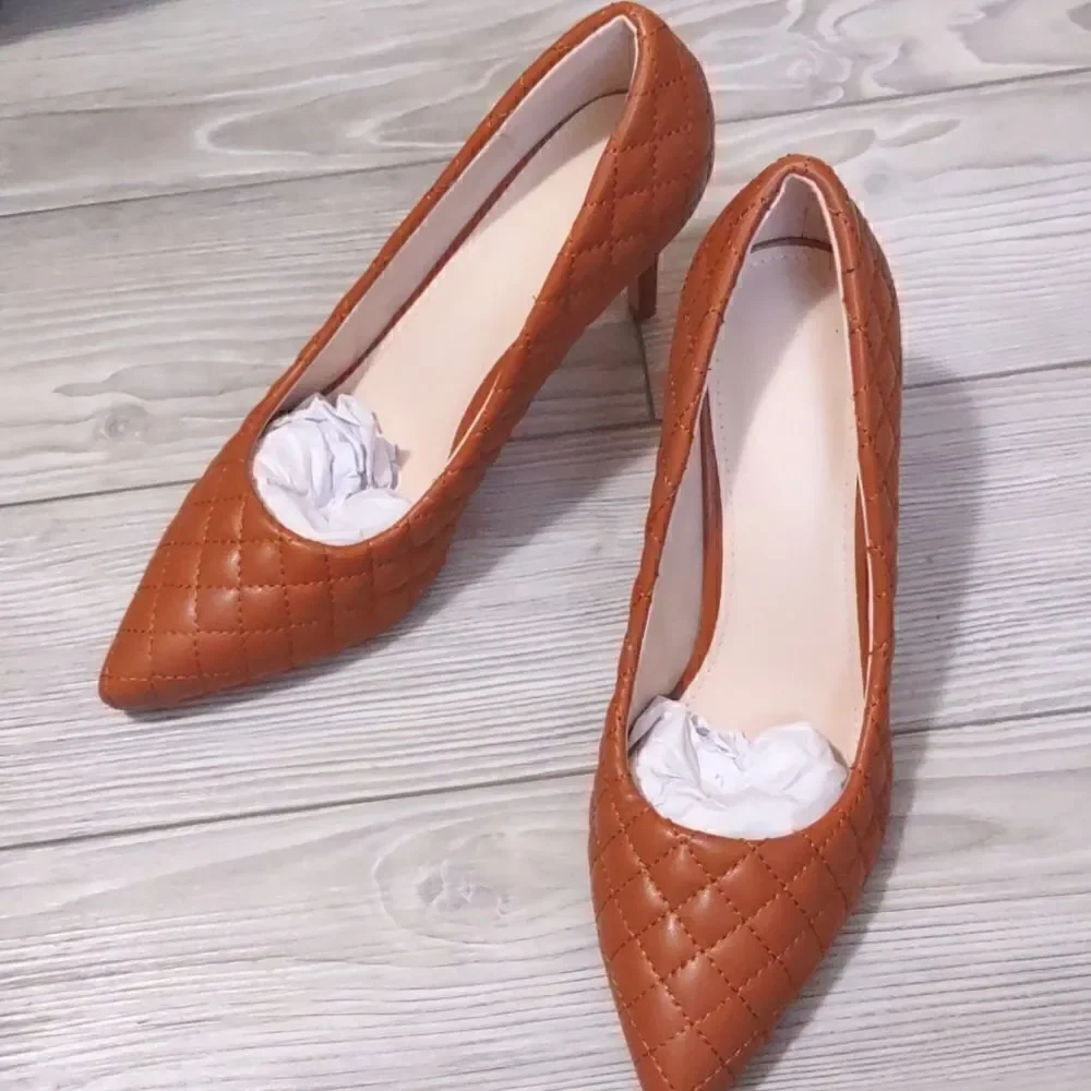 (85-4014) Coutgo Women's Pointed Toe High Heels Shoes Sz 8